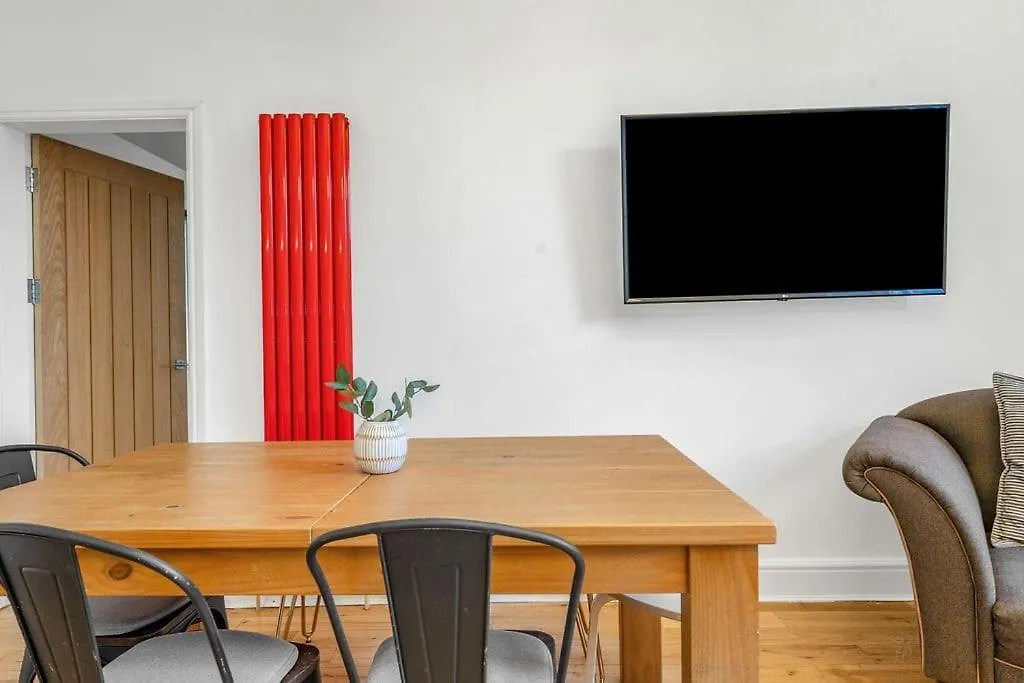 Apartment Luxury 3 Bed 2 Bath Main Door Apartm At Wardie Bay Edinburgh United Kingdom