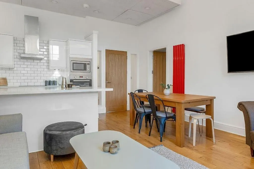 Apartment Luxury 3 Bed 2 Bath Main Door Apartm At Wardie Bay Edinburgh